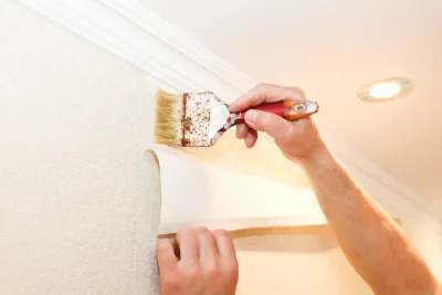 Pose de papier peint à la Chapelle-Glain — revêtements muraux et toiles de verre